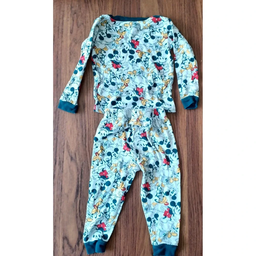 Disney 2pc Pajama Set Toddler 2T Teal Mickey Mouse Donald Duck Pluto Snug Fit
